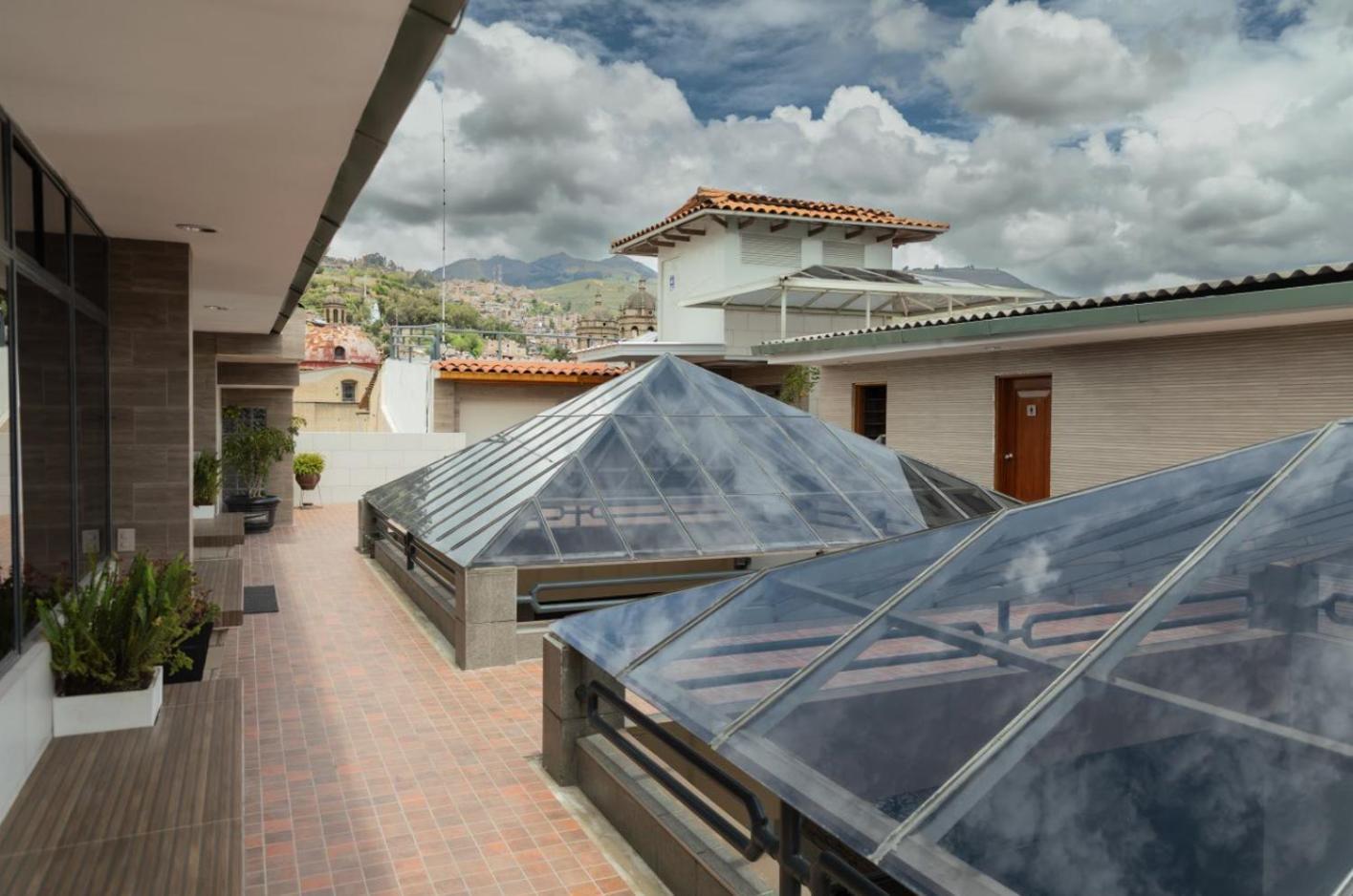 Gran Hotel Continental Cajamarca Extérieur photo