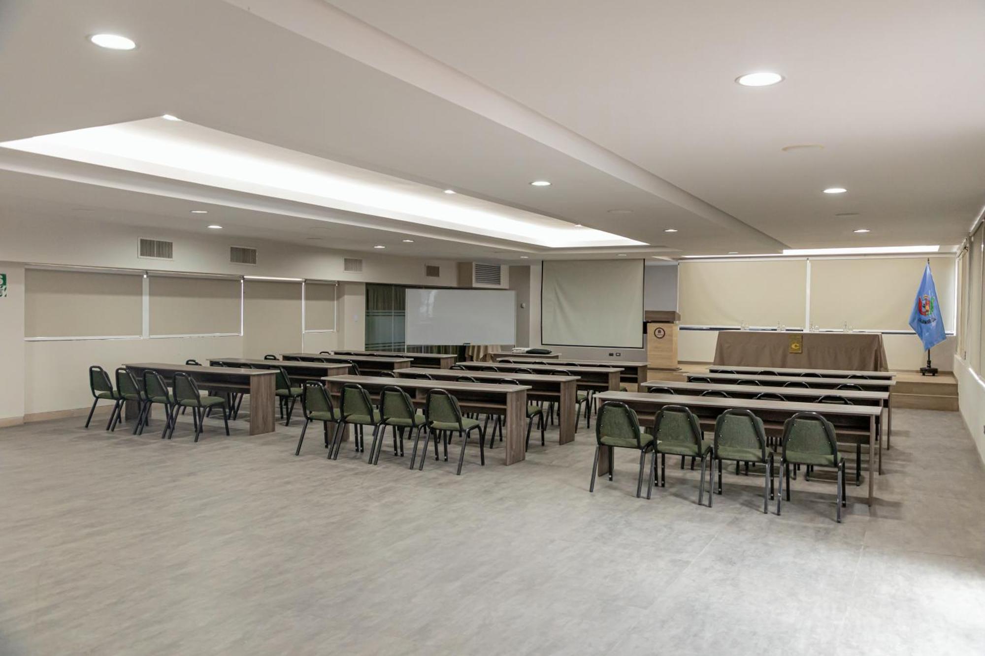 Gran Hotel Continental Cajamarca Extérieur photo