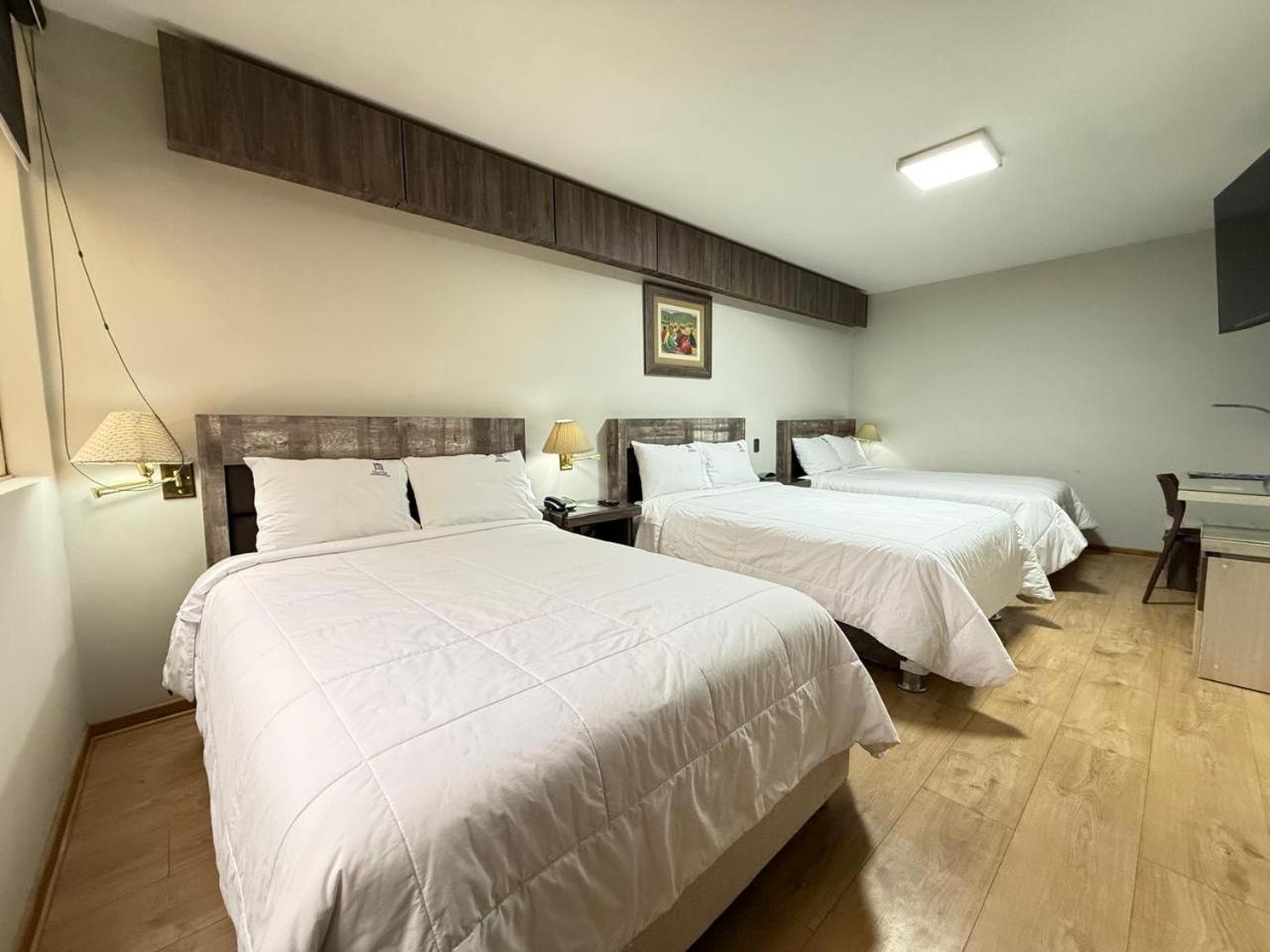 Gran Hotel Continental Cajamarca Extérieur photo
